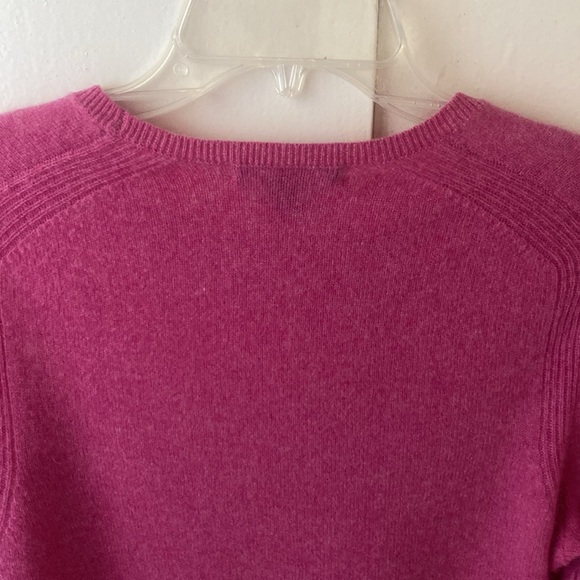 Saks Fifth Avenue cashmere sweater - Picture 9 of 16